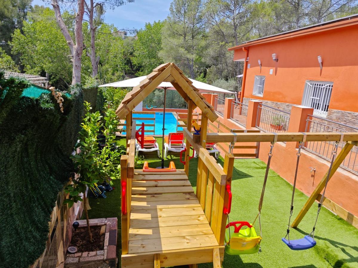 Villa Relax House Barcelone Sant Esteve Sesrovires Exterior foto