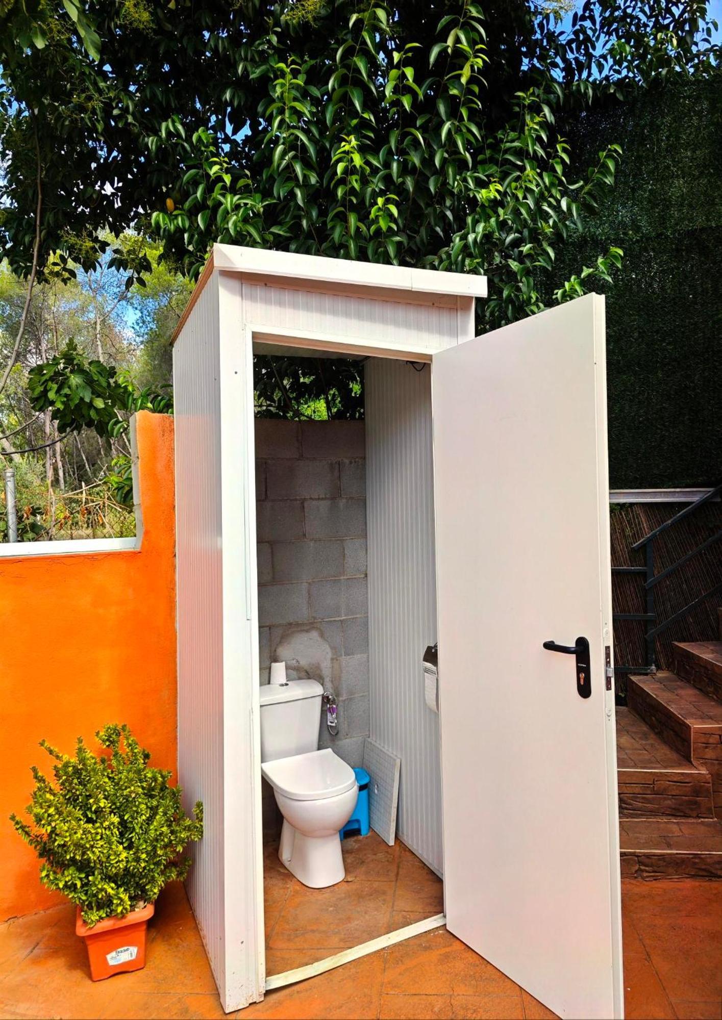 Villa Relax House Barcelone Sant Esteve Sesrovires Exterior foto